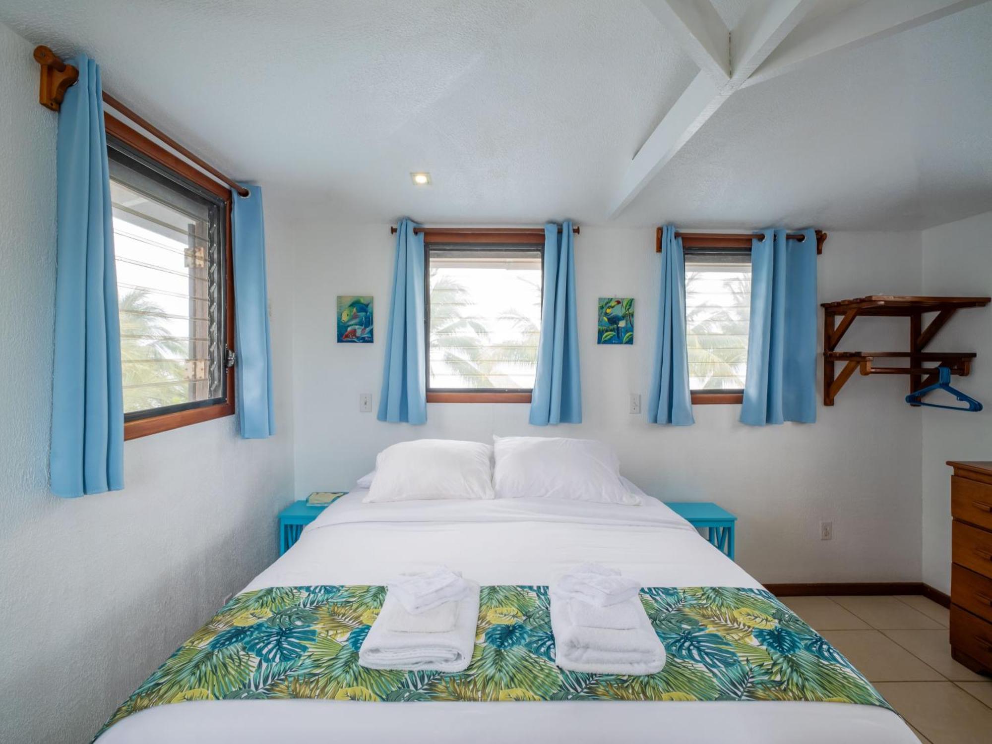 Maya Beach Hotel Exterior photo