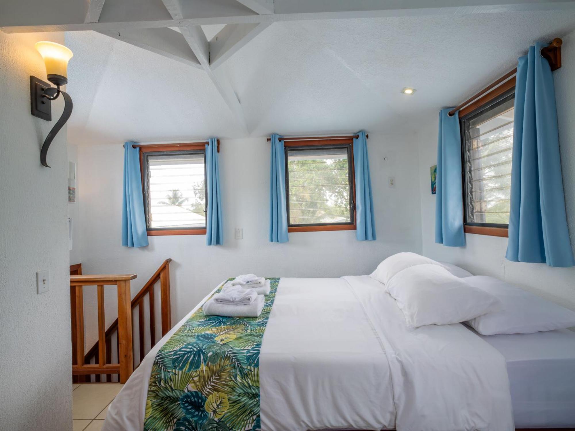 Maya Beach Hotel Exterior photo